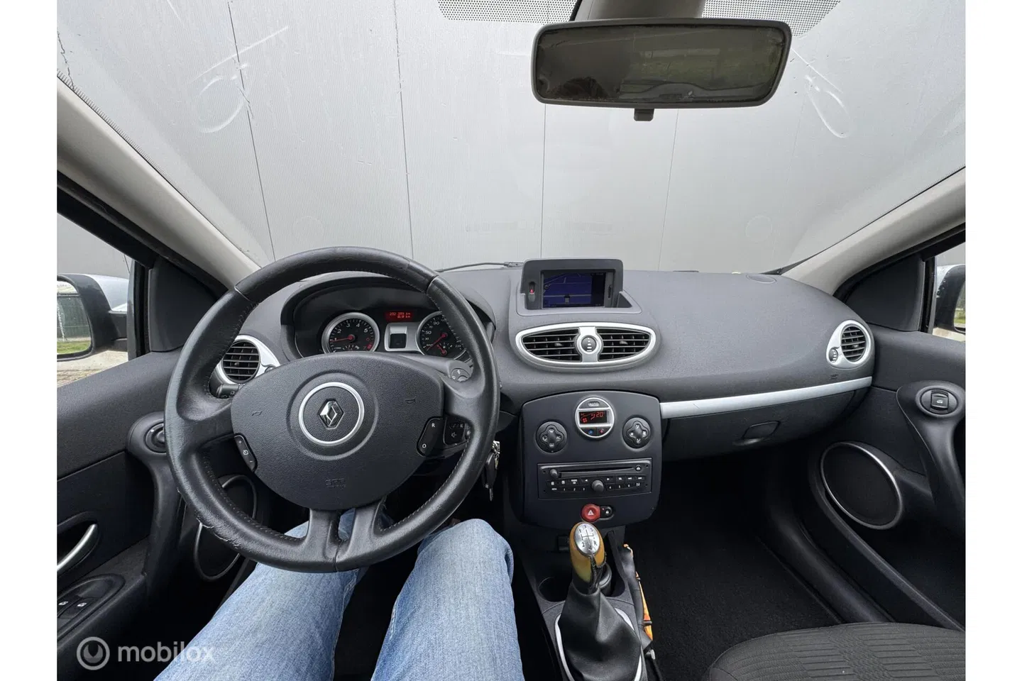 Renault Clio Estate 1.2 TCE | 4x nieuwe banden + apk | navigatie | Cruise | Clima | rijklaarprijs |