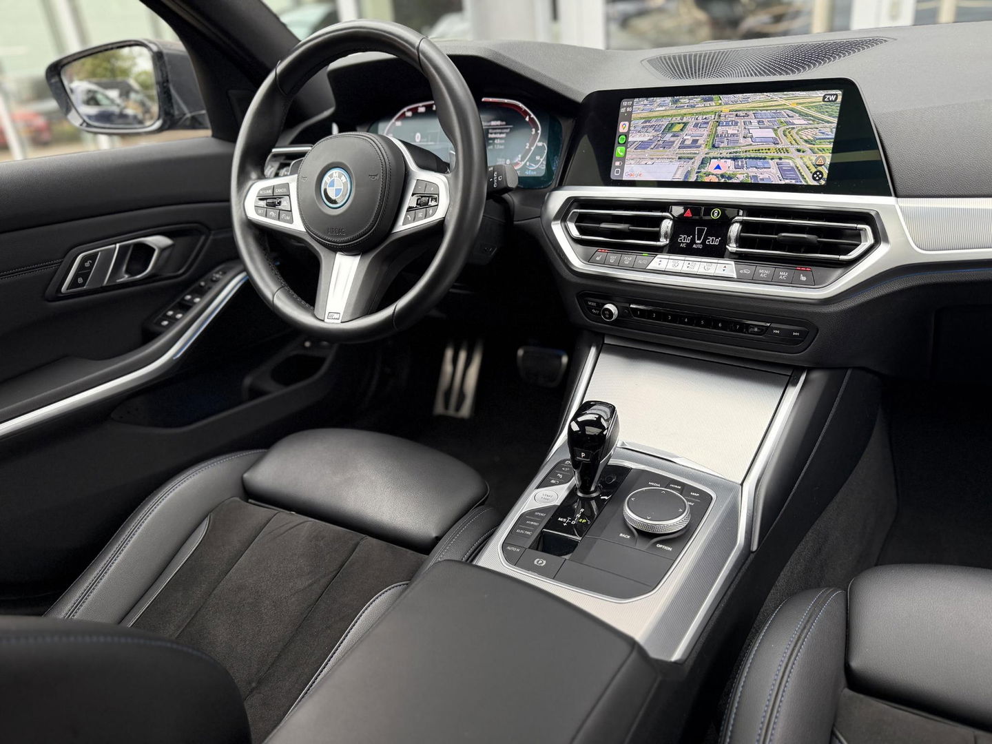 BMW 3 Serie Touring 330e High Ex. M-sport plus|SOH98%|Pano|Laser|CoPilot|HiFi|Trekhaak|Dravit grey