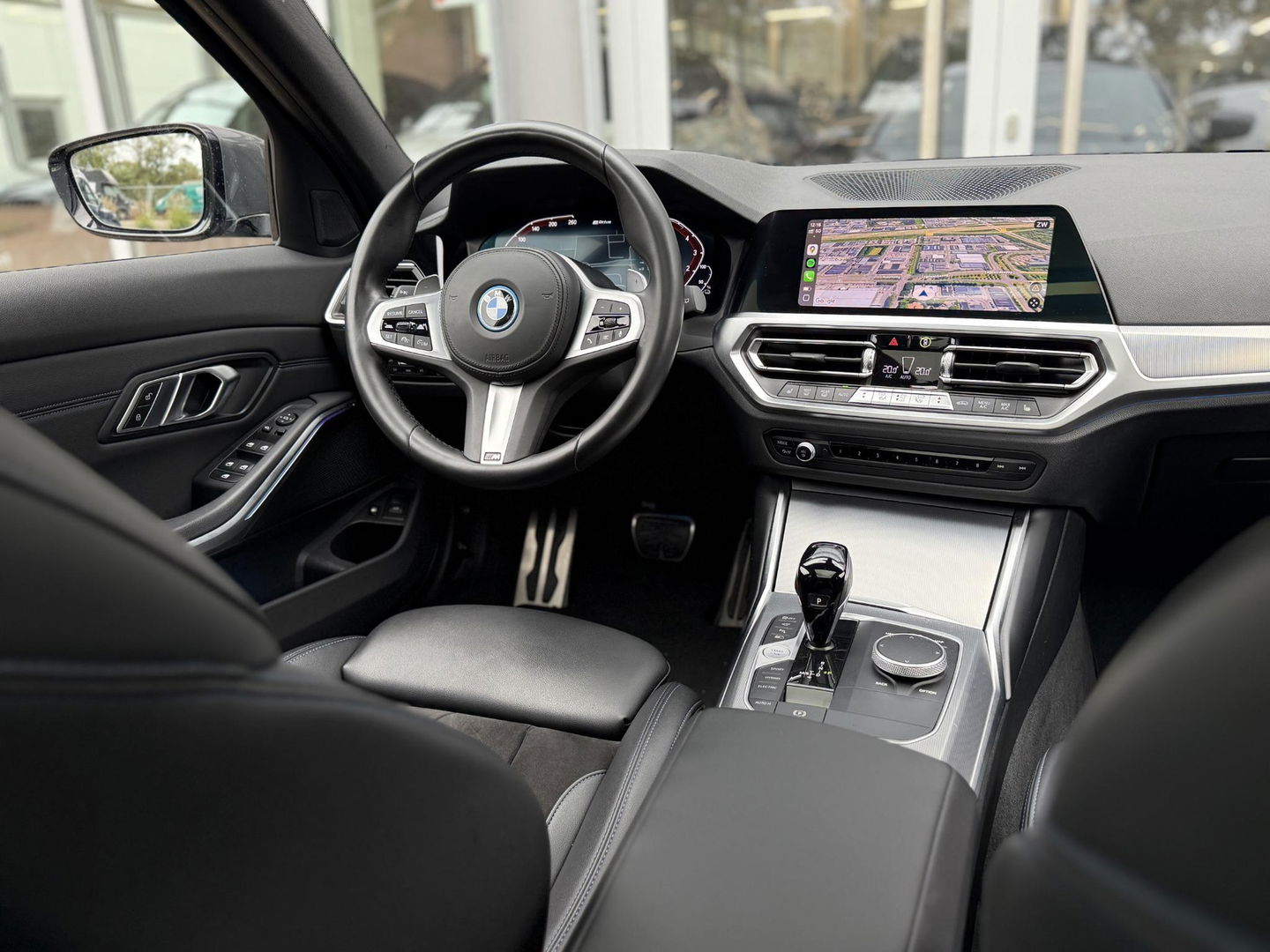 BMW 3 Serie Touring 330e High Ex. M-sport plus|SOH98%|Pano|Laser|CoPilot|HiFi|Trekhaak|Dravit grey