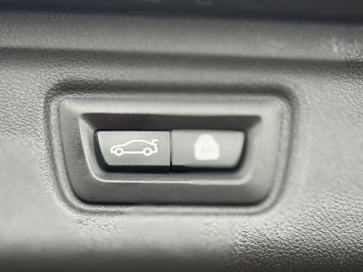 BMW 3 Serie Touring 330e High Ex. M-sport plus|SOH98%|Pano|Laser|CoPilot|HiFi|Trekhaak|Dravit grey