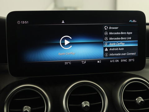 Mercedes-Benz C-Klasse 200 Business Solution AMG | Leder | Carplay | Navigatie | Stoelverwarming | Camera | Adaptive cruise | Full LED | LMV 18 inch