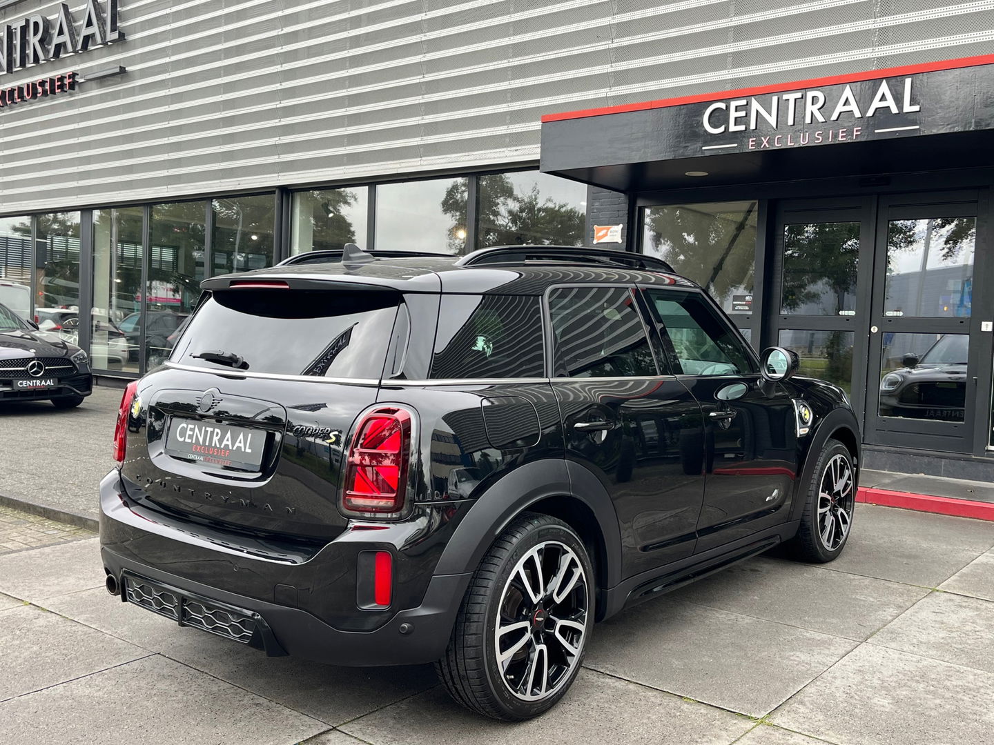 MINI Countryman 2.0 Cooper S E ALL4 JCW|Pano|Head-Up|Camera|ACC|Carplay|Leder|Keyless|220PK