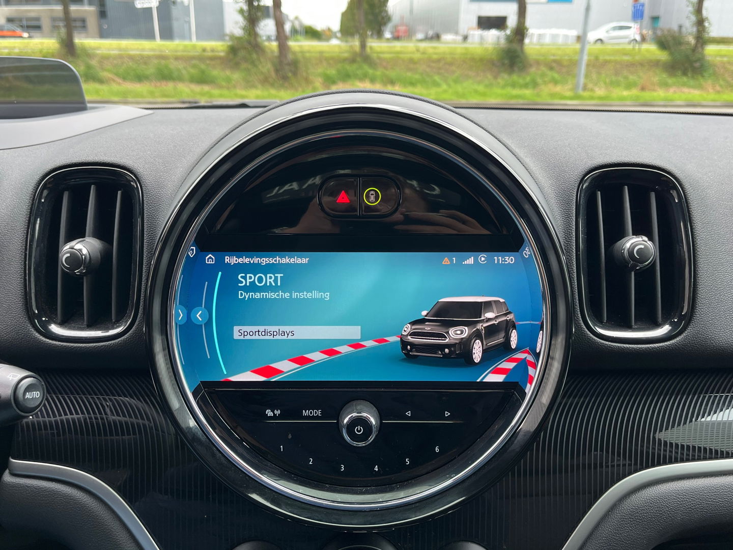 MINI Countryman 2.0 Cooper S E ALL4 JCW|Pano|Head-Up|Camera|ACC|Carplay|Leder|Keyless|220PK
