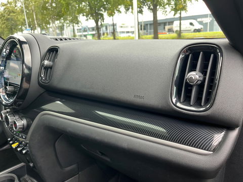 MINI Countryman 2.0 Cooper S E ALL4 JCW|Pano|Head-Up|Camera|ACC|Carplay|Leder|Keyless|220PK