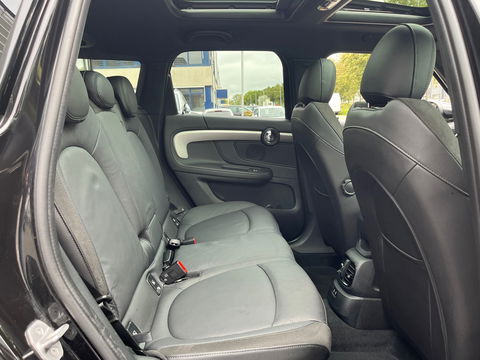 MINI Countryman 2.0 Cooper S E ALL4 JCW|Pano|Head-Up|Camera|ACC|Carplay|Leder|Keyless|220PK
