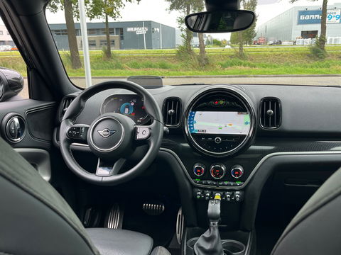 MINI Countryman 2.0 Cooper S E ALL4 JCW|Pano|Head-Up|Camera|ACC|Carplay|Leder|Keyless|220PK