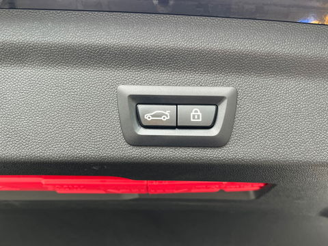 MINI Countryman 2.0 Cooper S E ALL4 JCW|Pano|Head-Up|Camera|ACC|Carplay|Leder|Keyless|220PK