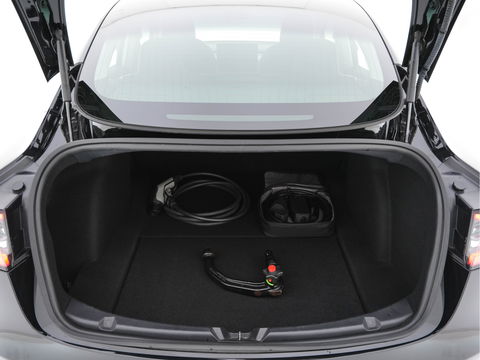 Tesla Model 3 Standard RWD Plus 60 kWh [ 3-Fase ] {SOH-84%} (INCL-BTW) Aut. *PANO | AUTO-PILOT | LUXURY-LEATHER | KEYLESS | FULL-LED | MEMORY-PACK | SURROUND-VIEW | DAB | CARPLAY | DIGI-COCKPIT | LANE-ASSIST | COMFORT-SEATS | 18"ALU*