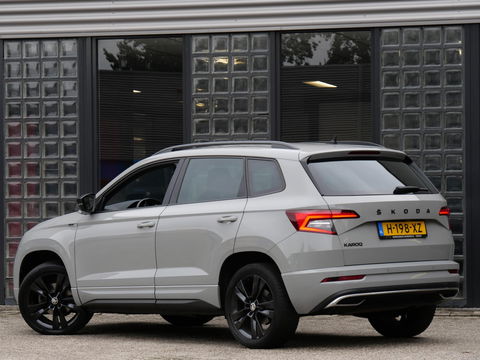 Škoda Karoq 1.5TSi SPORTLINE/ SIDE ASSIST/ ELEKT. KLEP/ CANTON AUDIO/ KEYLESS/ STEEL GRAY