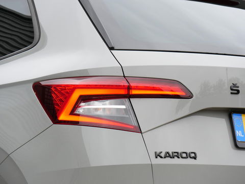 Škoda Karoq 1.5TSi SPORTLINE/ SIDE ASSIST/ ELEKT. KLEP/ CANTON AUDIO/ KEYLESS/ STEEL GRAY
