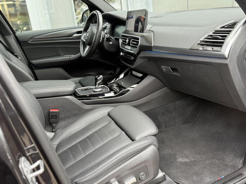 BMW X3 xDrive30e High Ex. M-Sport|98%SOH|Pano|Memory|Stoel ventilatie|360Cam|HUD|HIFI|Trekhaak