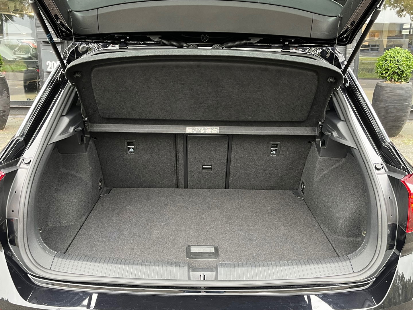 Volkswagen T-Roc 1.5 TSI Sport 150PK|ACC|Navi|Pdc|DAB|Stoelverwarming|Automaat