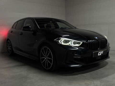 BMW 1 Serie 118i M Sport CarPlay Cruise Leer Sfeer Camera NAP