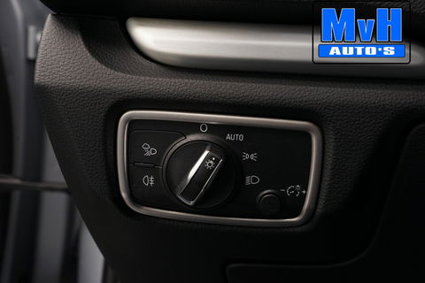 Audi A3 Sportback 1.4 e-tron S-Line|VIRTUAL|SPORTSTOEL|TREKHAAK