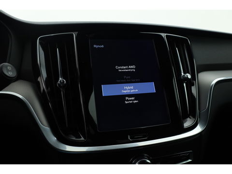 Volvo V60 T8 Recharge R-design | Memory Seats | Harman Kardon | Elek. Trekhaak | Pilot Assist | Camera