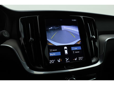 Volvo V60 T8 Recharge R-design | Memory Seats | Harman Kardon | Elek. Trekhaak | Pilot Assist | Camera