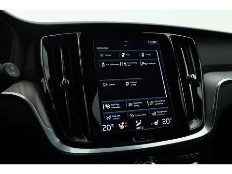 Volvo V60 T8 Recharge R-design | Memory Seats | Harman Kardon | Elek. Trekhaak | Pilot Assist | Camera