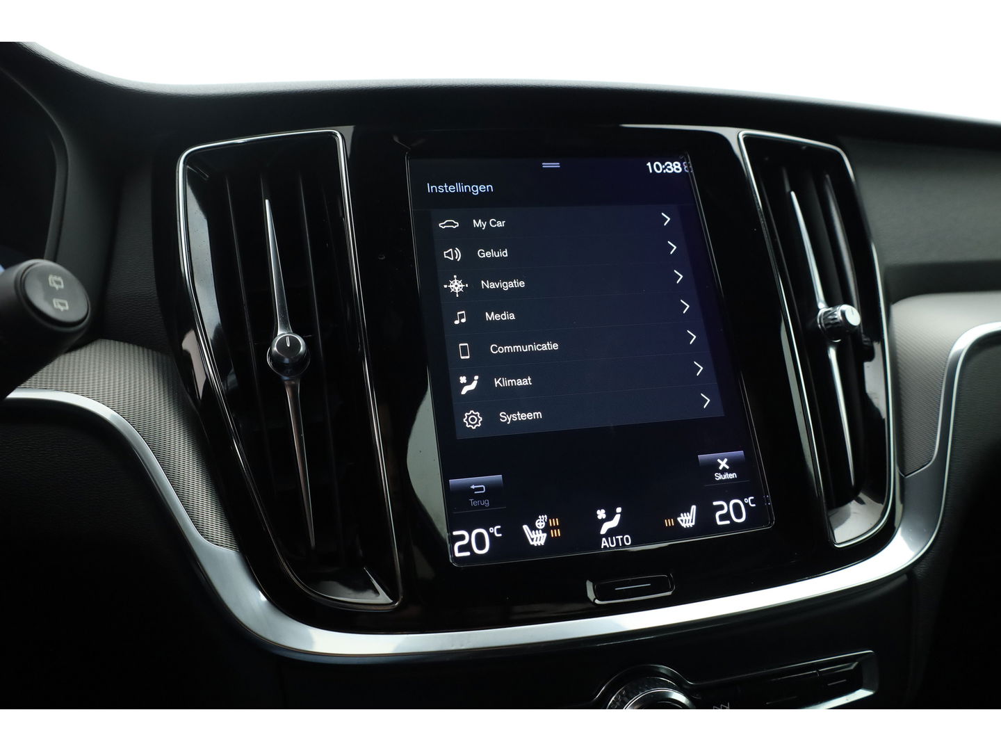 Volvo V60 T8 Recharge R-design | Memory Seats | Harman Kardon | Elek. Trekhaak | Pilot Assist | Camera