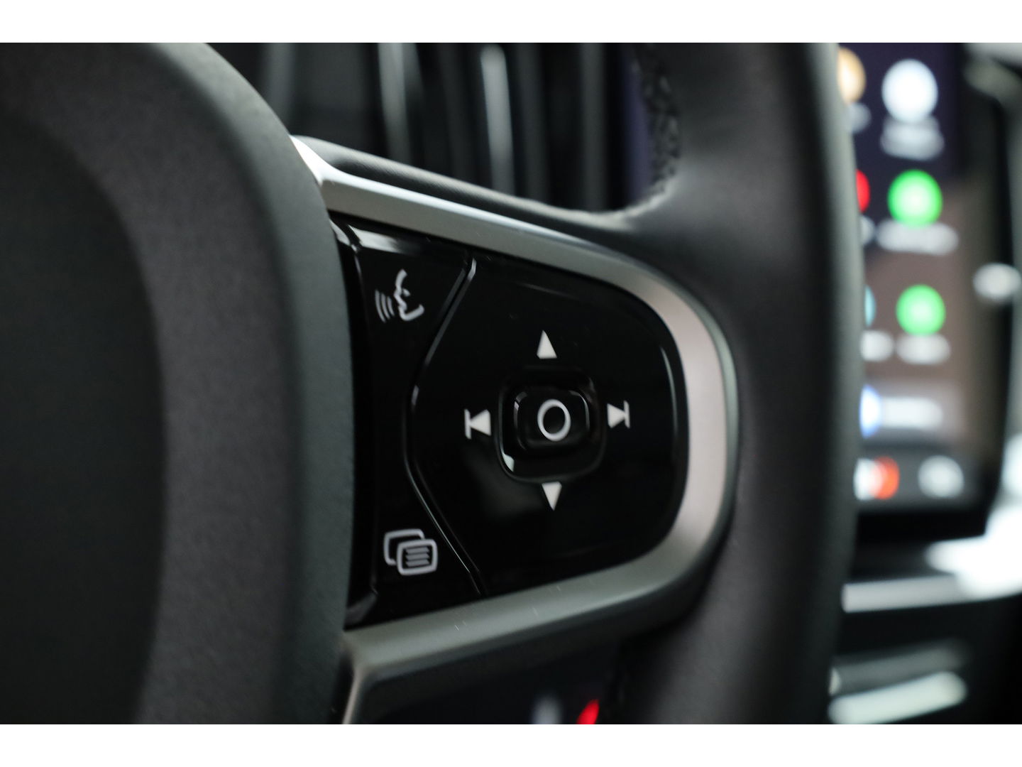 Volvo XC90 T8 Recharge Plus Bright | Bowers & Wilkins | Stoelventilatie | HUD | Luchtvering | 360cam | Adapt. Cruise