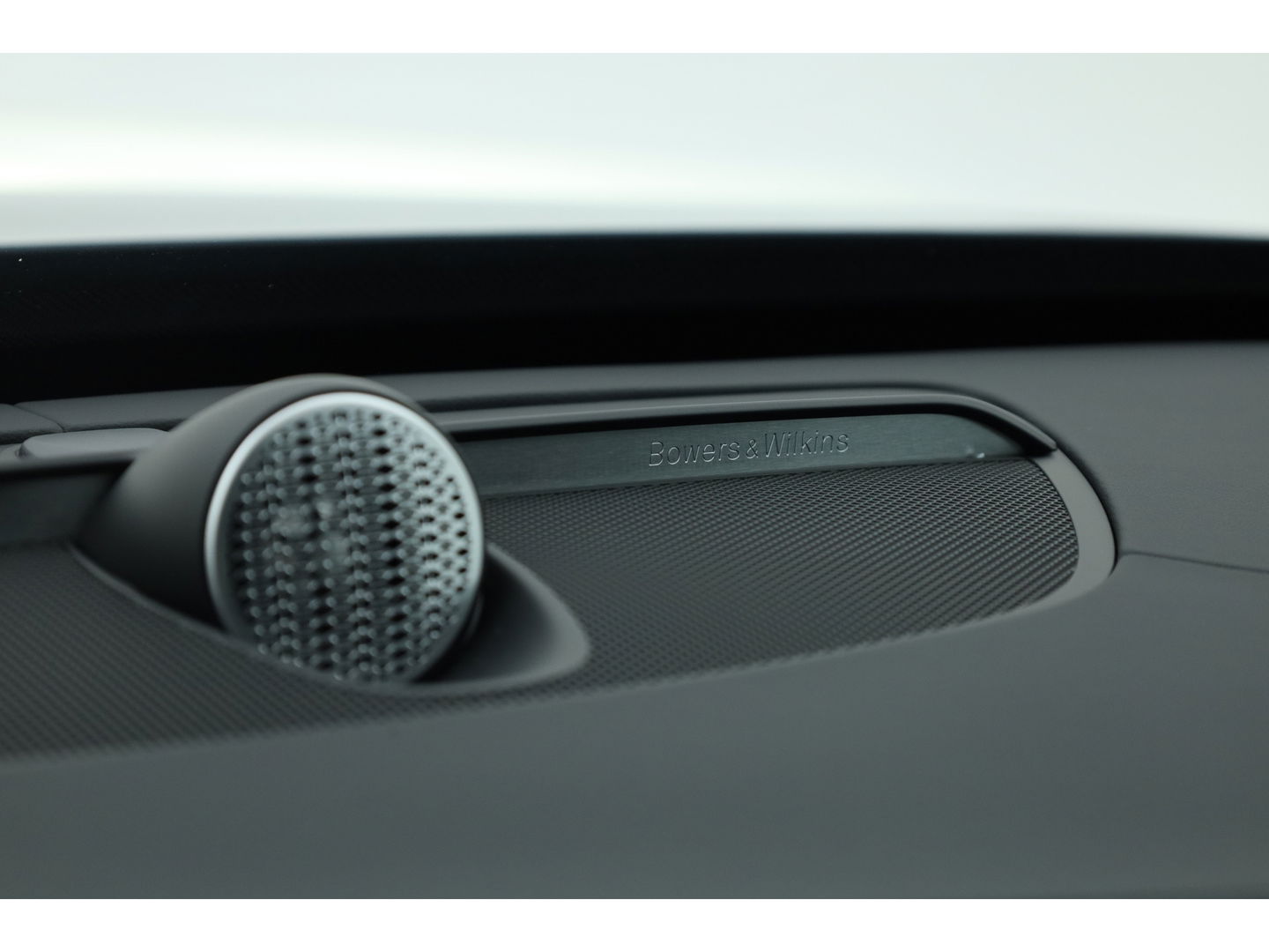 Volvo XC90 T8 Recharge Plus Bright | Bowers & Wilkins | Stoelventilatie | HUD | Luchtvering | 360cam | Adapt. Cruise