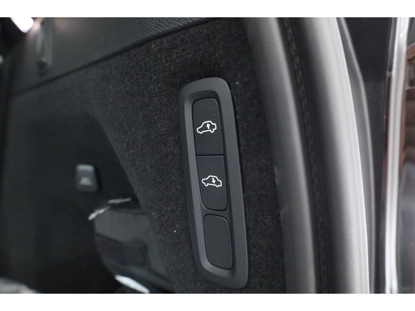 Volvo XC90 T8 Recharge Plus Bright | Bowers & Wilkins | Stoelventilatie | HUD | Luchtvering | 360cam | Adapt. Cruise