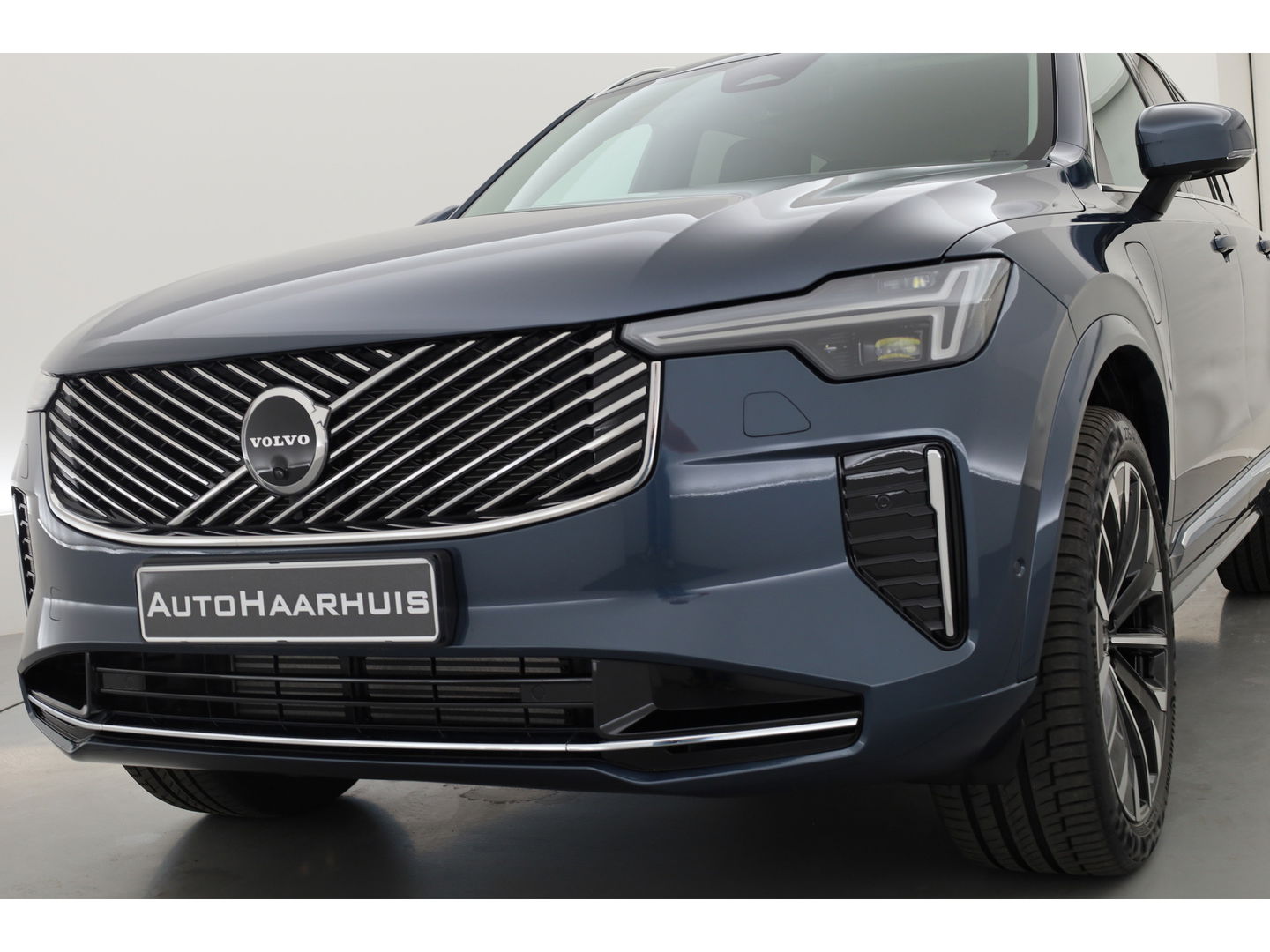 Volvo XC90 T8 Recharge Plus Bright | Bowers & Wilkins | Stoelventilatie | HUD | Luchtvering | 360cam | Adapt. Cruise