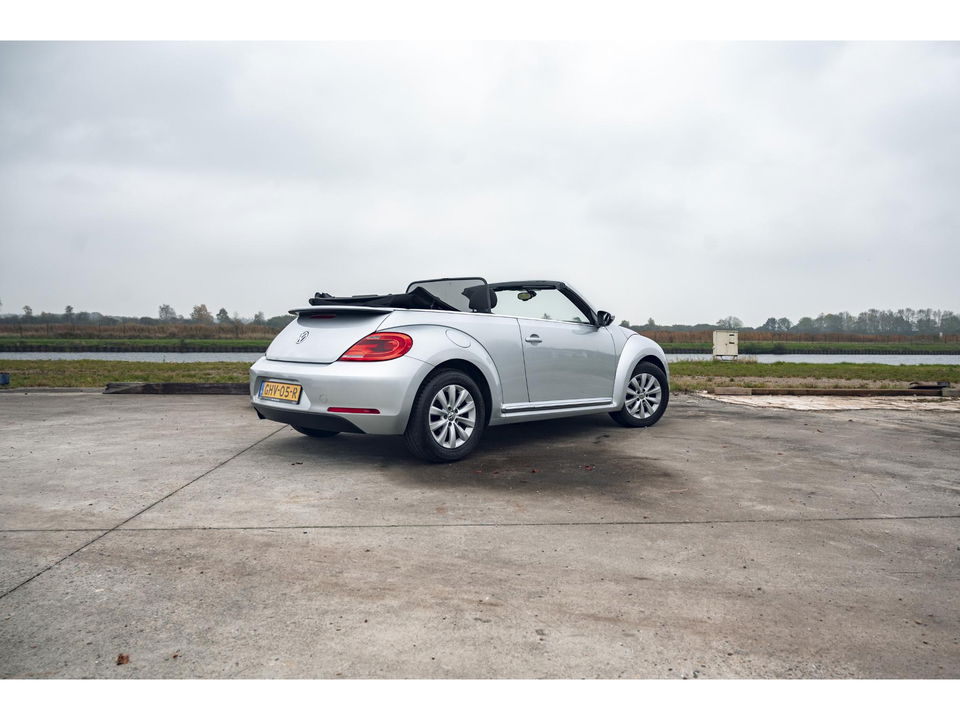 Volkswagen Beetle Cabriolet 1.2 TSI BlueMotion | LM VELGEN | ALL SEASON BANDEN | STOELVERW.