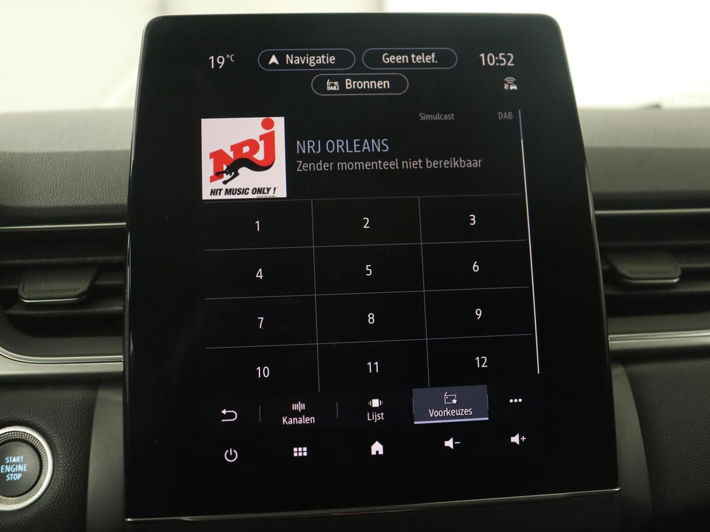 Renault Captur 1.6 E-Tech full hybrid 145 evolution | Camera | Carplay | keyless | Full LED | Cruise control | Navigatie | LMV 18 inch | PHEV | Plug in