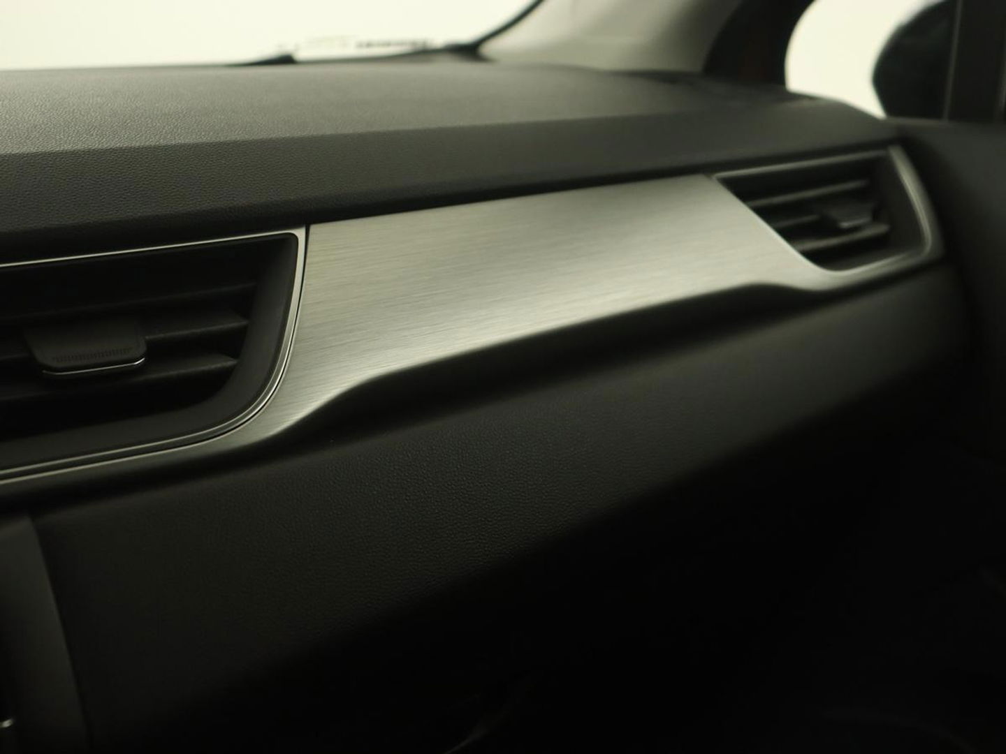 Renault Captur 1.6 E-Tech full hybrid 145 evolution | Camera | Carplay | keyless | Full LED | Cruise control | Navigatie | LMV 18 inch | PHEV | Plug in
