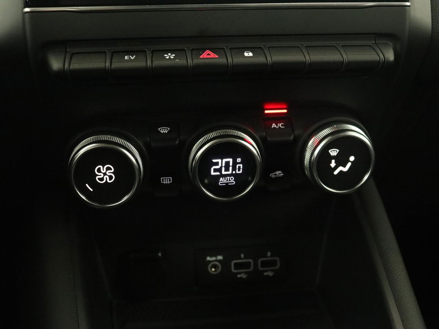 Renault Captur 1.6 E-Tech full hybrid 145 evolution | Camera | Carplay | keyless | Full LED | Cruise control | Navigatie | LMV 18 inch | PHEV | Plug in