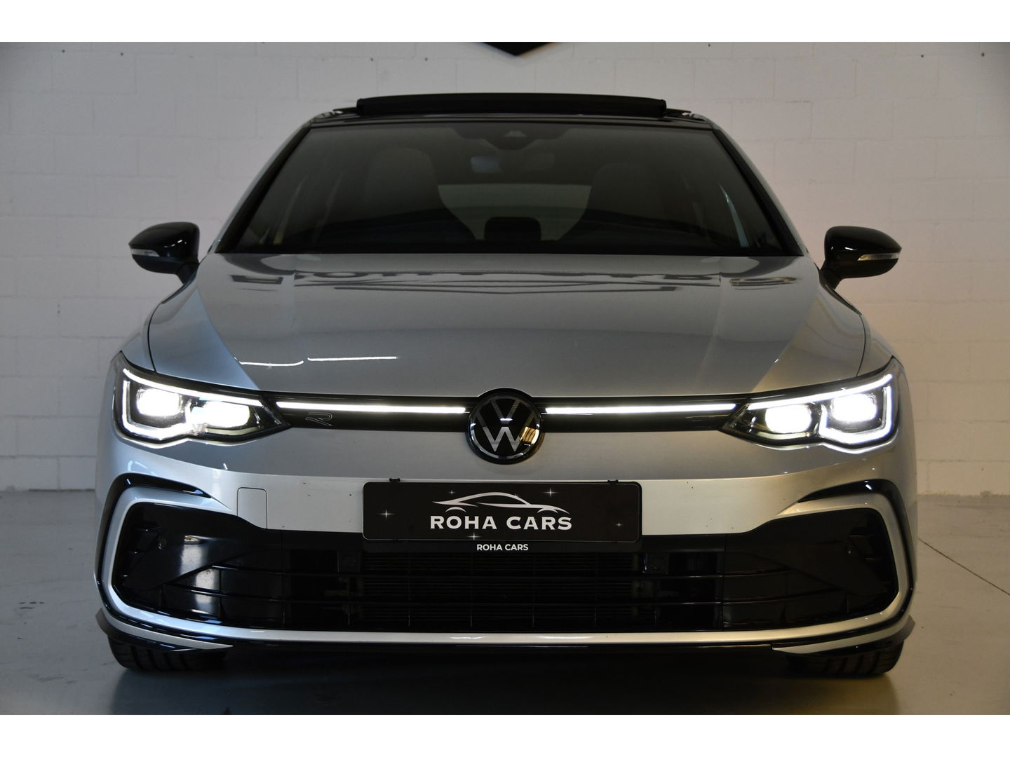 Volkswagen Golf 1.5 eTSI R-LINE PANO H&K VOL