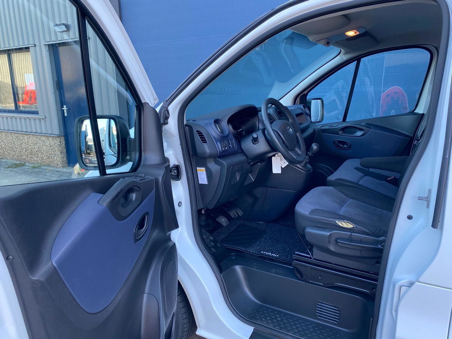 Opel Vivaro 1.6 CDTI L2H1 Edition EcoFlex GLAZENWASSER MACHINE / AIRCO / CRUISE CONTROLE / IMPERIAL / WATER TANK