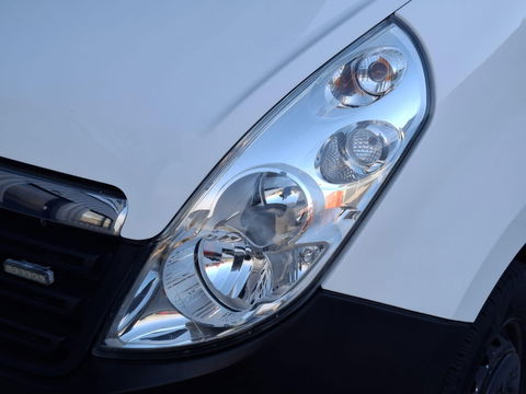 Opel Movano 2.3 CDTI L2H2 AIRCO / CRUISE CONTROLE / CAMERA / TREKHAAK / N.A.P