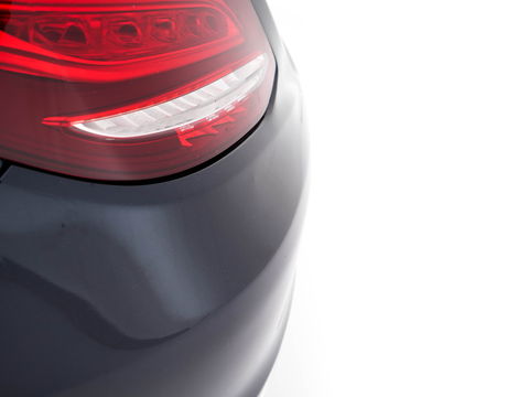 Mercedes-Benz C-Klasse 350 e Lease Edition Aut. *PANO | LUXURY-LEATHER | BURMESTER-AUDIO | FULL-LED | NAVI-FULLMAP | HEATED-SPORTSEATS | CAMERA | AIRMATIC | PRIVACY-GLASS | ECC | CRUISE | KEYLESS | 17''ALU*