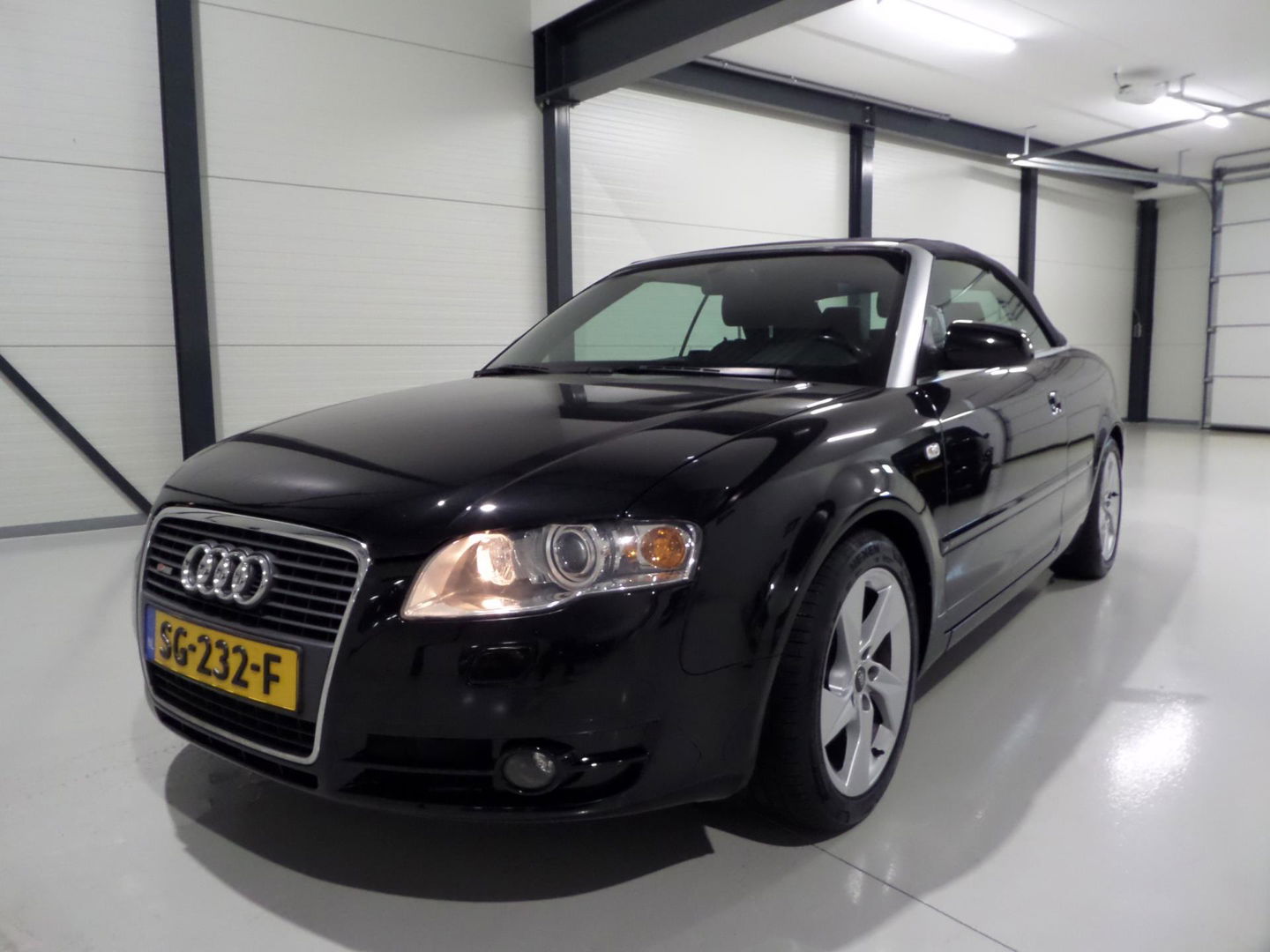 Audi A4 Cabriolet 2.0 TFSI S-Line "Automaat" Leer Xenon Stoelverwarming Bose Cruise-control Youngtimer in uniek mooie staat!