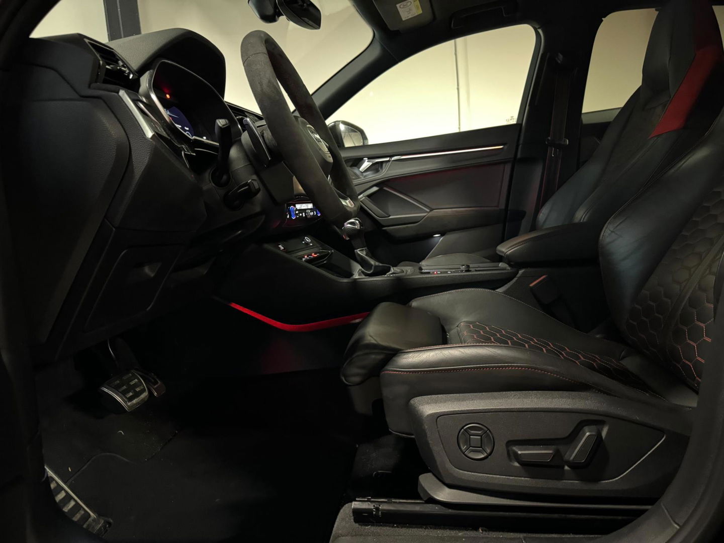 Audi RSQ3 Sportback TFSI RS PANO 360' BOMVOL'