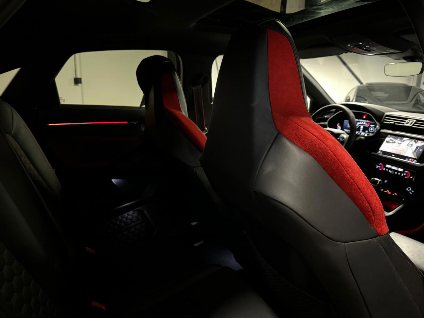 Audi RSQ3 Sportback TFSI RS PANO 360' BOMVOL'