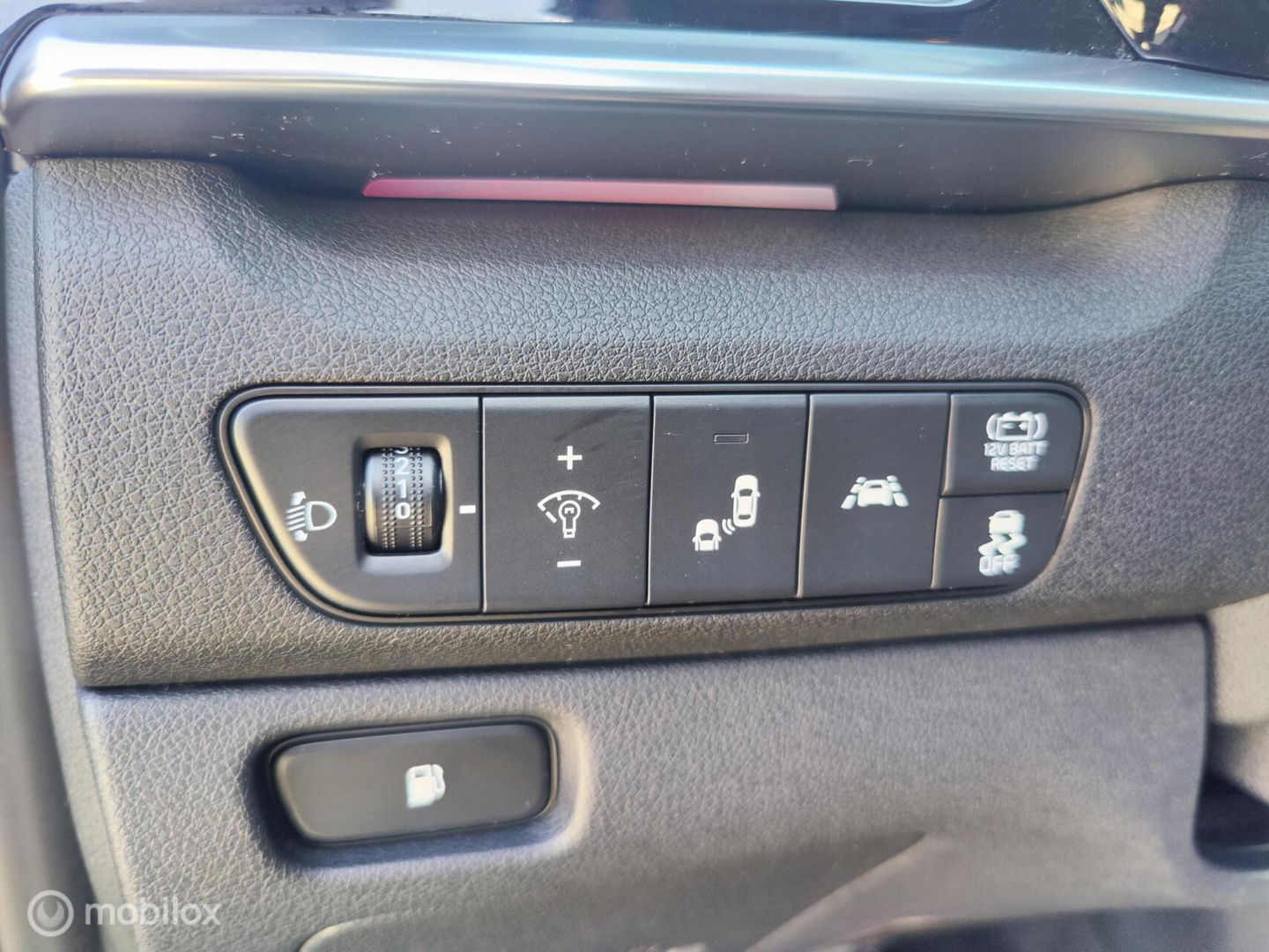 Kia Niro 1.6 GDi Hybrid DynamicPlusLine, Leer, Camera, Carplay