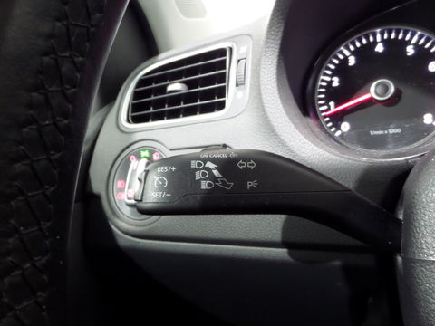 Volkswagen Polo 1.2 TSI Highline Edition "Origineel NL!" Bluetooth Climatronic Cruise, van de 2e eigenaar in zeer nette staat!