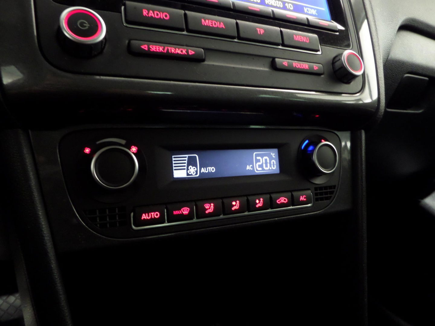 Volkswagen Polo 1.2 TSI Highline Edition "Origineel NL!" Bluetooth Climatronic Cruise, van de 2e eigenaar in zeer nette staat!