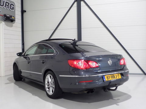 Volkswagen Passat CC 1.8 TSI "Origineel NL!" Panoramadak Xenon Navigatie Bluetooth Trekhaak Parkeersensoren Youngtimer Garantie
