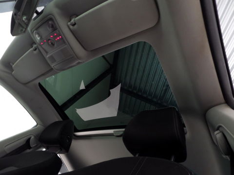 Volkswagen Passat CC 1.8 TSI "Origineel NL!" Panoramadak Xenon Navigatie Bluetooth Trekhaak Parkeersensoren Youngtimer Garantie