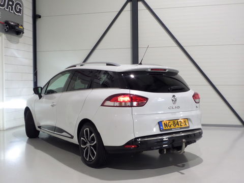 Renault Clio Estate 0.9 TCe Intens "Origineel NL!" Trekhaak Bluetooth Climatronic Cruise-control Half-Leder Parkeersensoren
