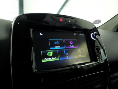 Renault Clio Estate 0.9 TCe Intens "Origineel NL!" Trekhaak Bluetooth Climatronic Cruise-control Half-Leder Parkeersensoren