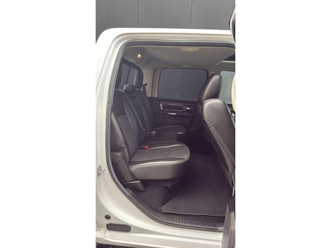 Dodge Ram 1500 5.7 V8 4x4 Crew Cab 5'7 Laramie 4WD LPG Catalogusprijs  € 25977