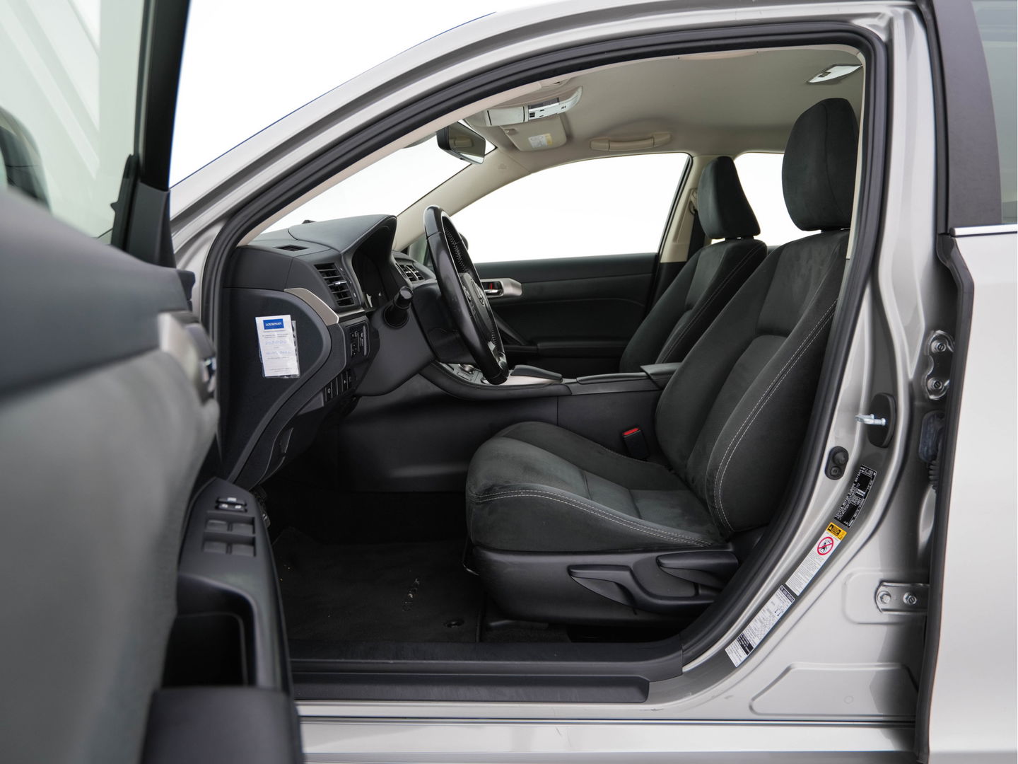 Lexus CT 200h Edition-30 Aut. *FULL-LED | ALCANTARA | NAVI-FULLMAP | HEATED-COMFORTSEATS | CAMERA | KEYLESS | ECC | LANE-ASSIST | PDC | ADAPTIVE-CRUISE | TOWBAR | PREMIUM-HIFI | 16"ALU*