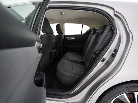Lexus CT 200h Edition-30 Aut. *FULL-LED | ALCANTARA | NAVI-FULLMAP | HEATED-COMFORTSEATS | CAMERA | KEYLESS | ECC | LANE-ASSIST | PDC | ADAPTIVE-CRUISE | TOWBAR | PREMIUM-HIFI | 16"ALU*