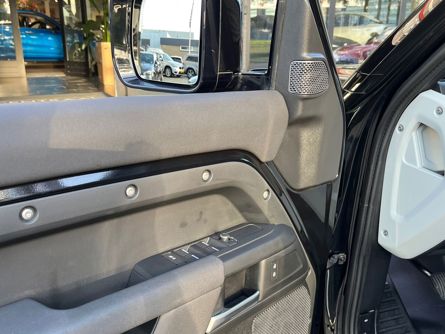 Land Rover Defender 3.0 D250 110 MHEV S|Grijskenteken|Luchtvering|ACC|Leder|360Camera|Carplay|NL-Auto|