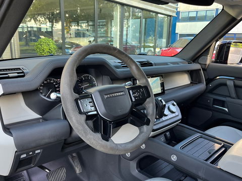 Land Rover Defender 3.0 D250 110 MHEV S|Grijskenteken|Luchtvering|ACC|Leder|360Camera|Carplay|NL-Auto|