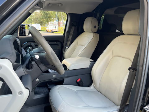 Land Rover Defender 3.0 D250 110 MHEV S|Grijskenteken|Luchtvering|ACC|Leder|360Camera|Carplay|NL-Auto|